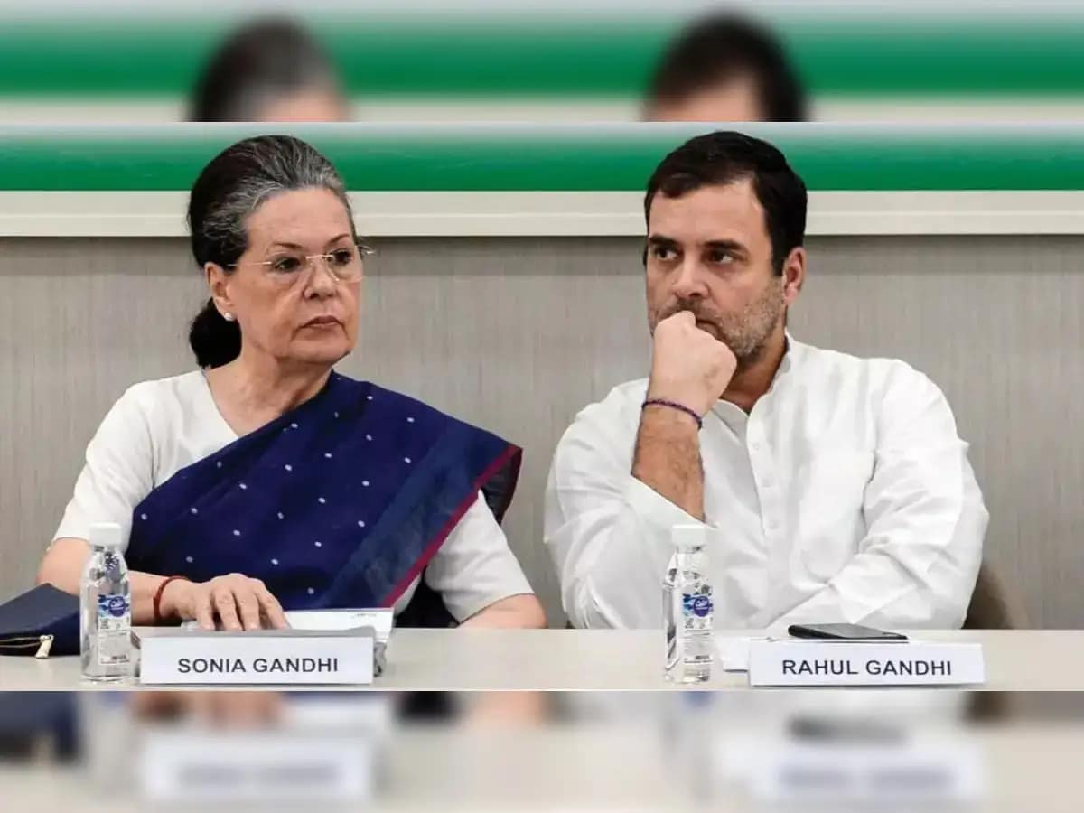 National Herald Case Congress Workers Protest Outside Aicc Office Against Centre Ed